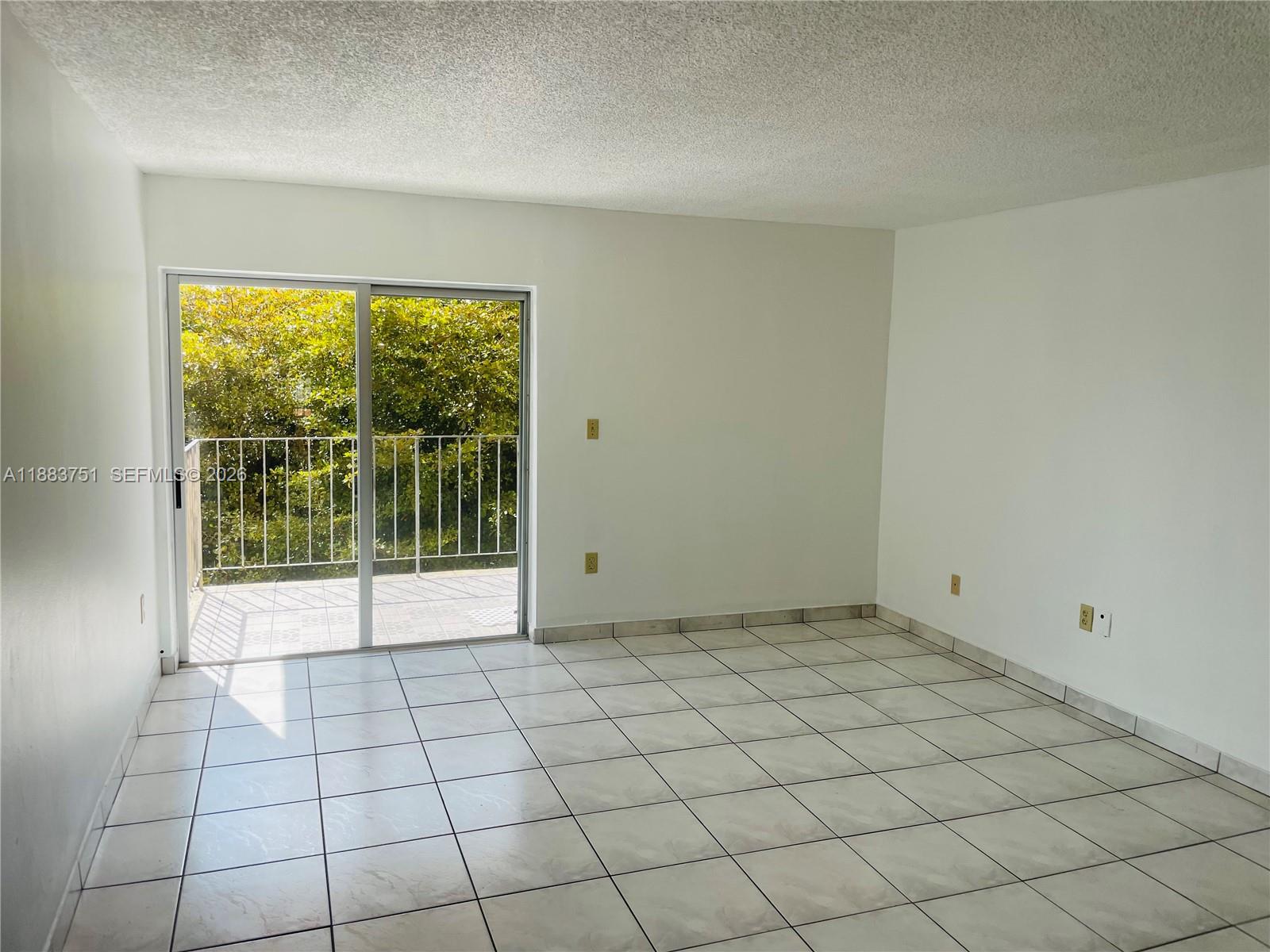 PALM-EAST GARDENS CONDO - Residential
