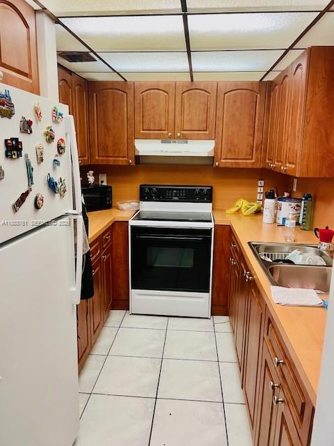 PALM-EAST GARDENS CONDO - Residential