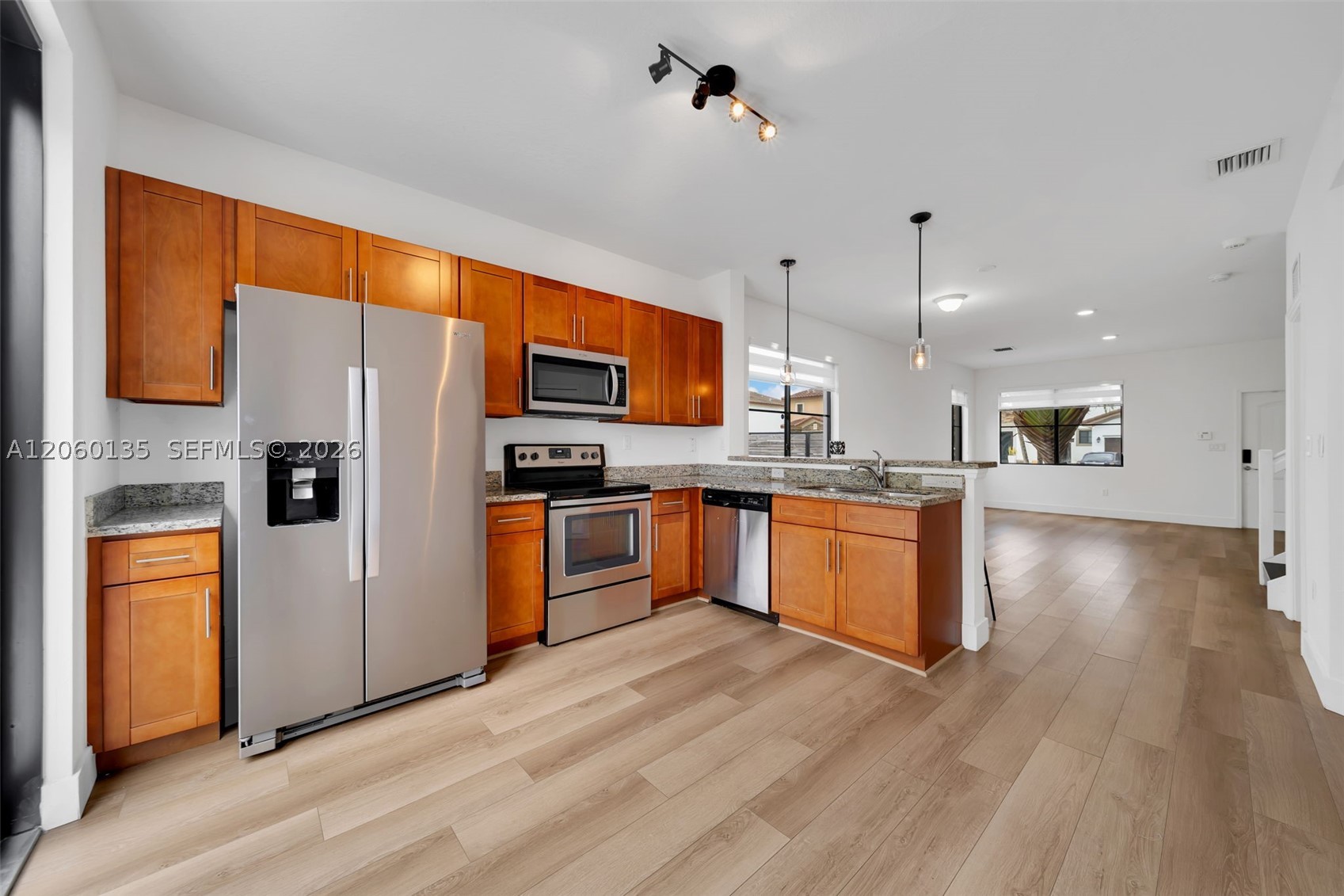 BAILES COMMONS SECOND ADD - Residential