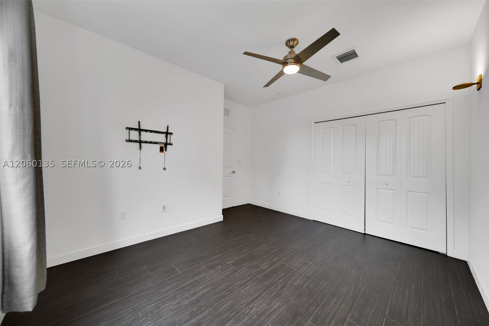 BAILES COMMONS SECOND ADD - Residential