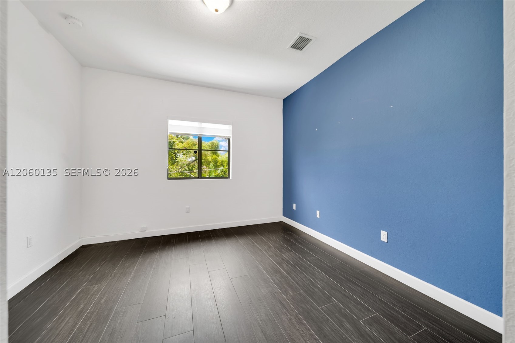 BAILES COMMONS SECOND ADD - Residential