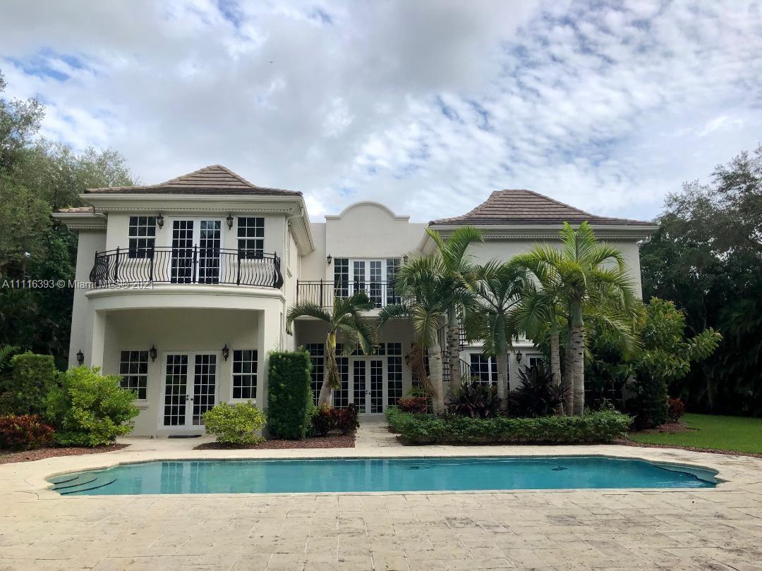 PINE ACRES ESTS - Residential