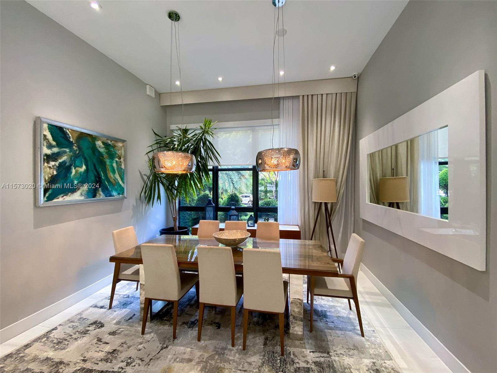 BISCAYNE KEY ESTATES - Residential