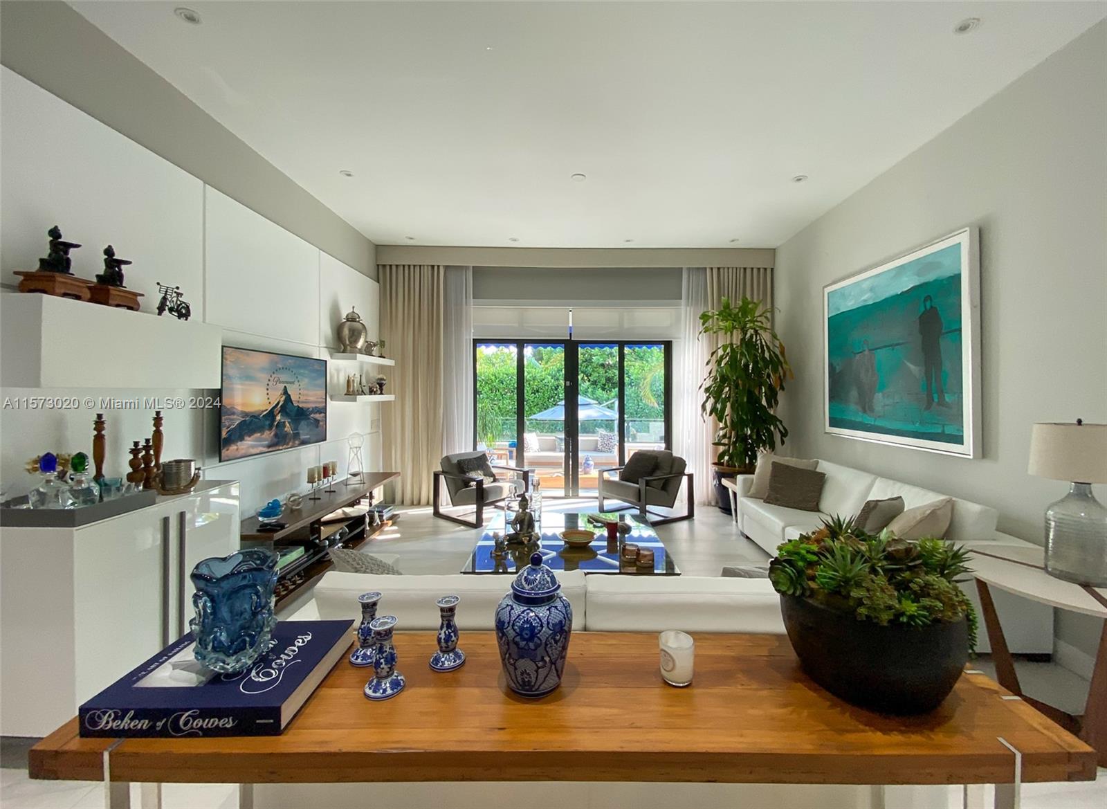 BISCAYNE KEY ESTATES - Residential