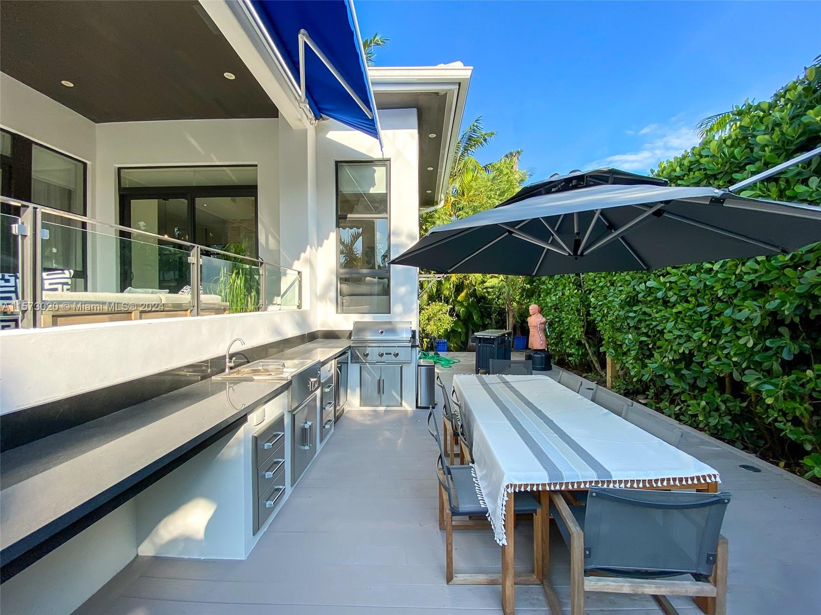 BISCAYNE KEY ESTATES - Residential