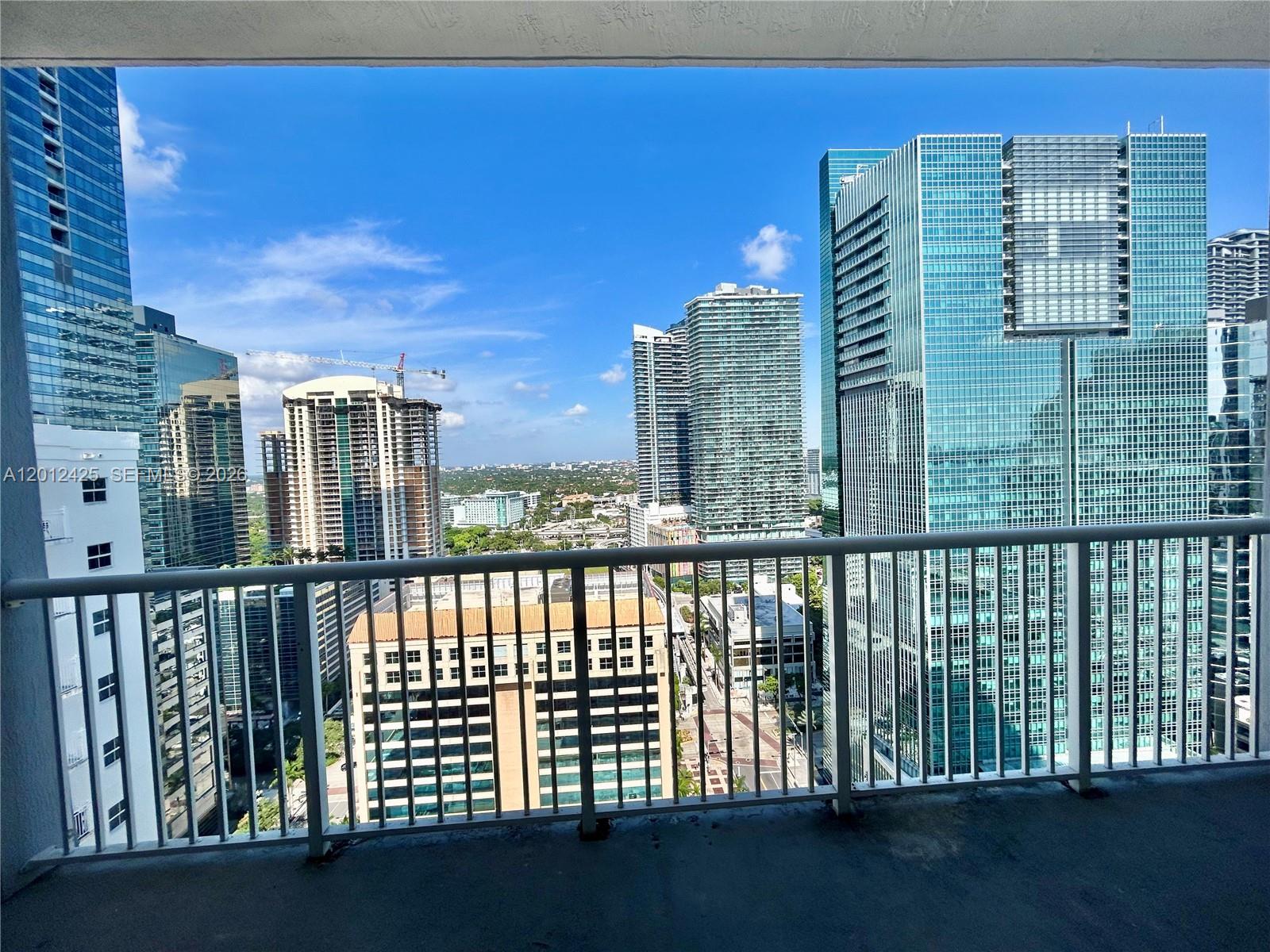 THE SAIL CONDO - Residential