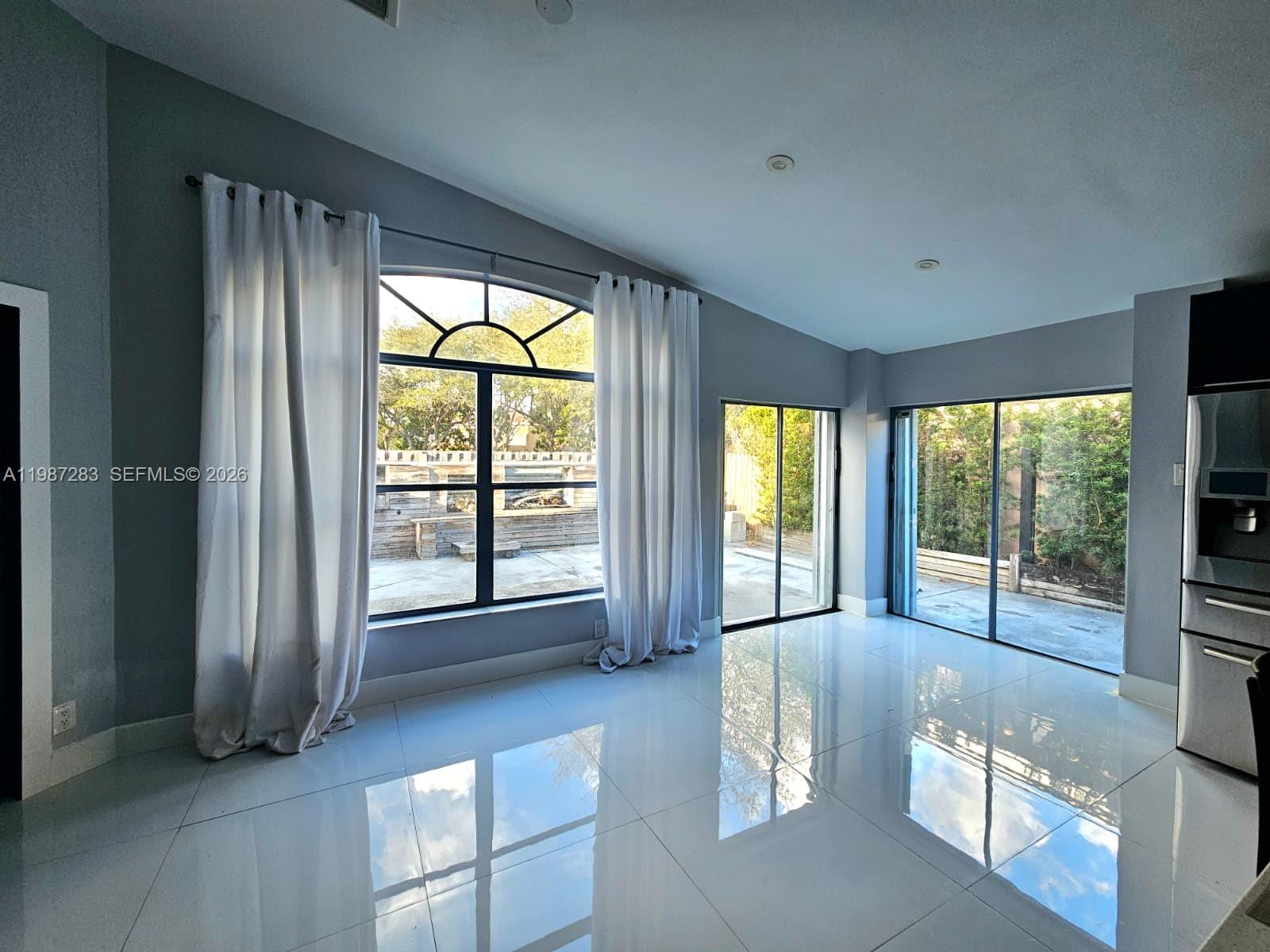 PARCEL G AT LAGO MAR - Residential