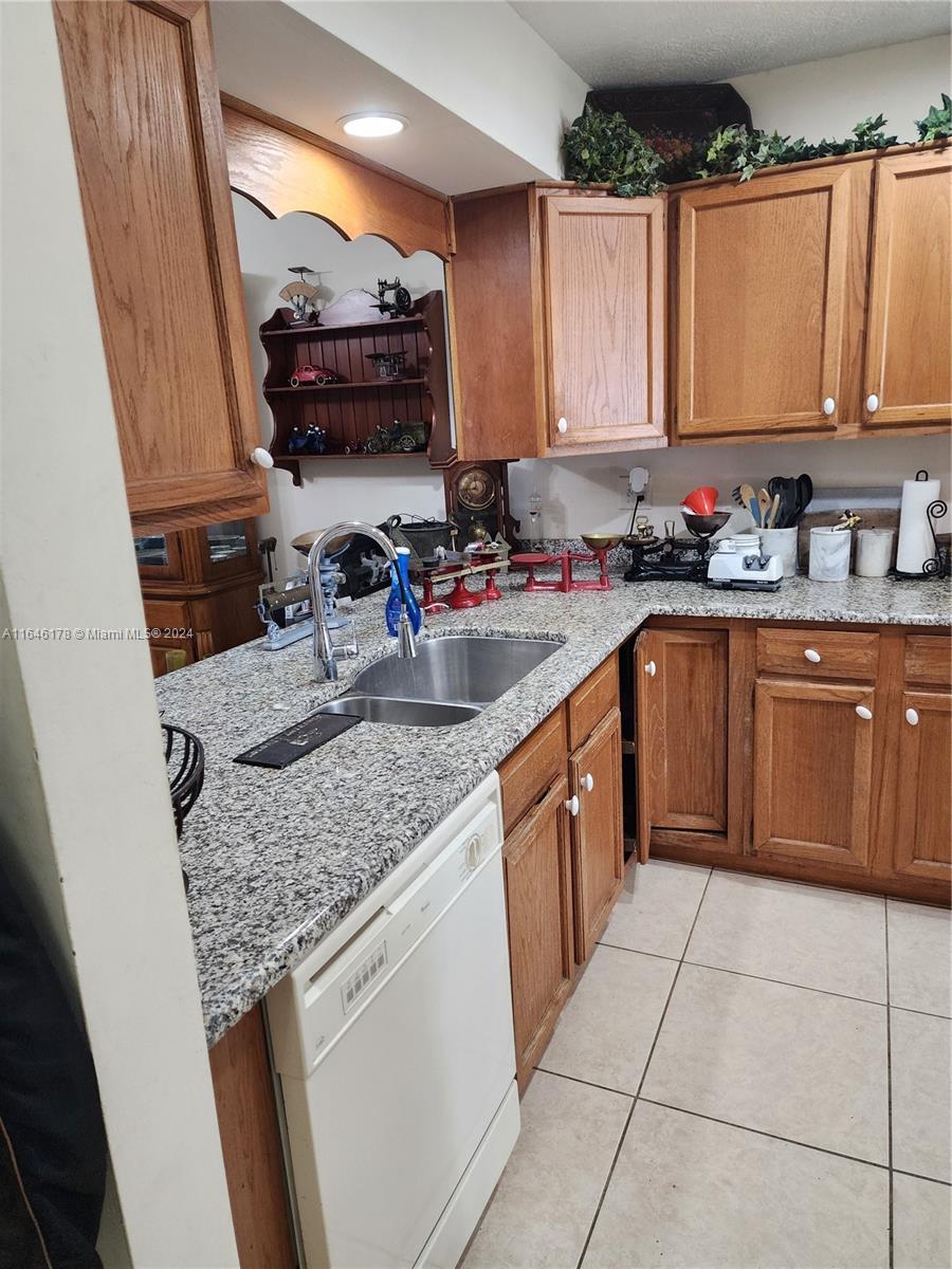 BAY HAVEN CONDO - Residential