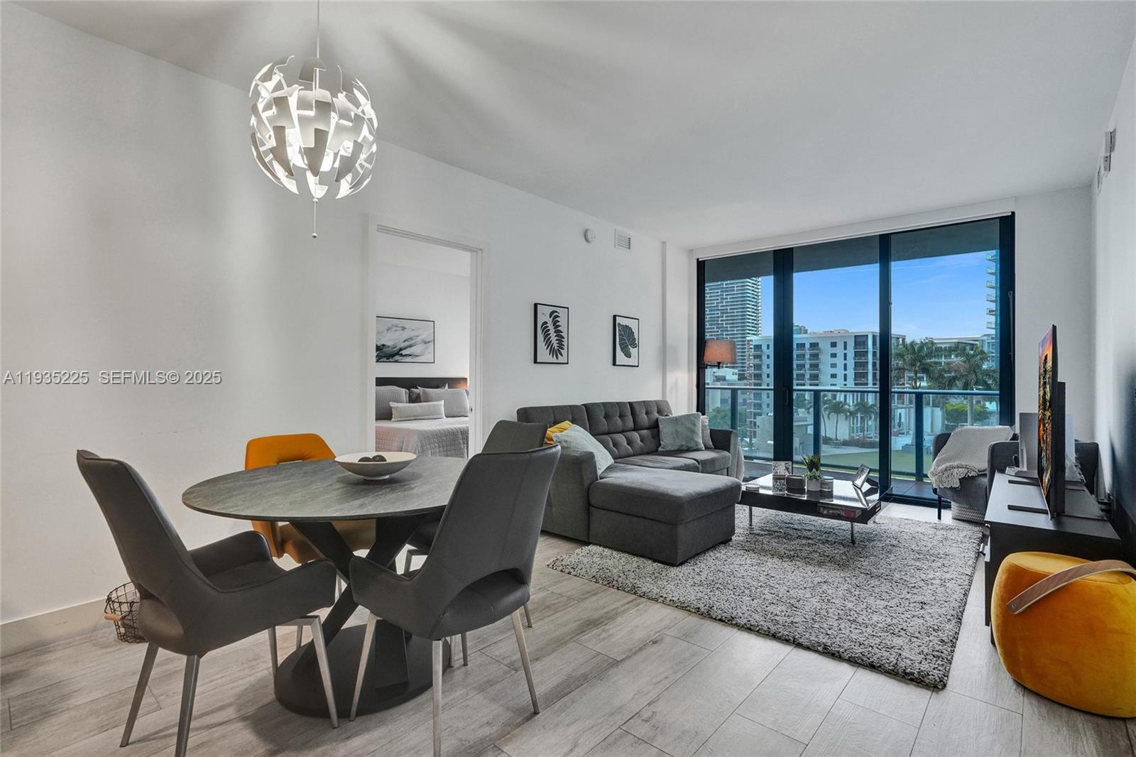 3401 MIDTOWN CONDO - Residential