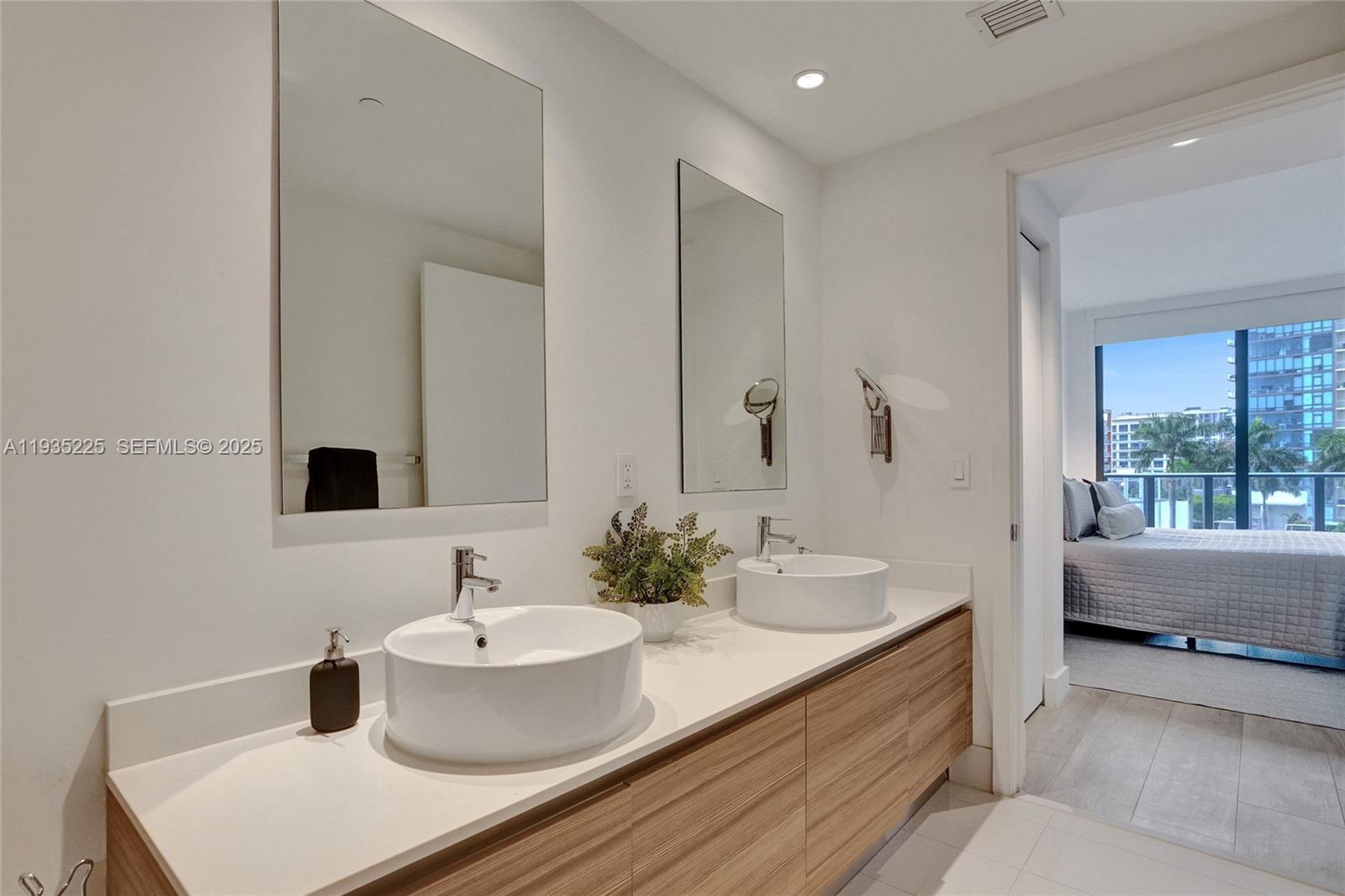 3401 MIDTOWN CONDO - Residential