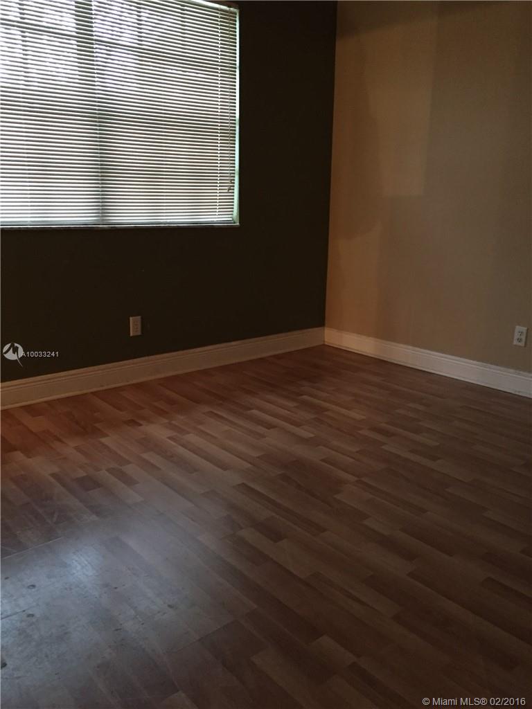 PEMBROKE POINTE - Residential Lease