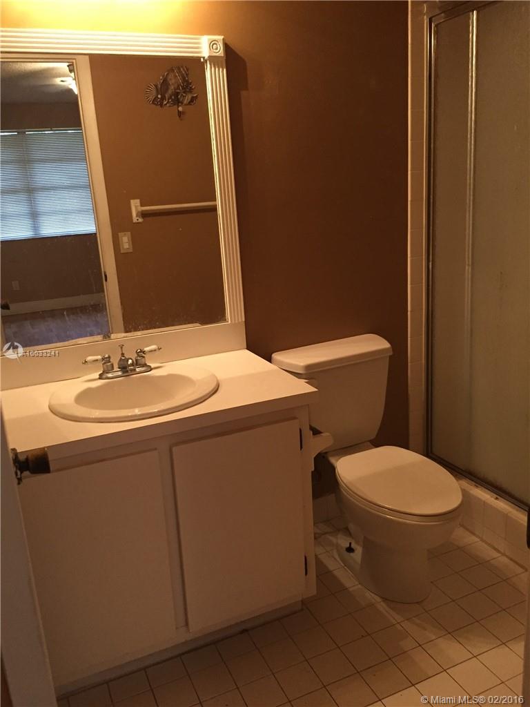 PEMBROKE POINTE - Residential Lease