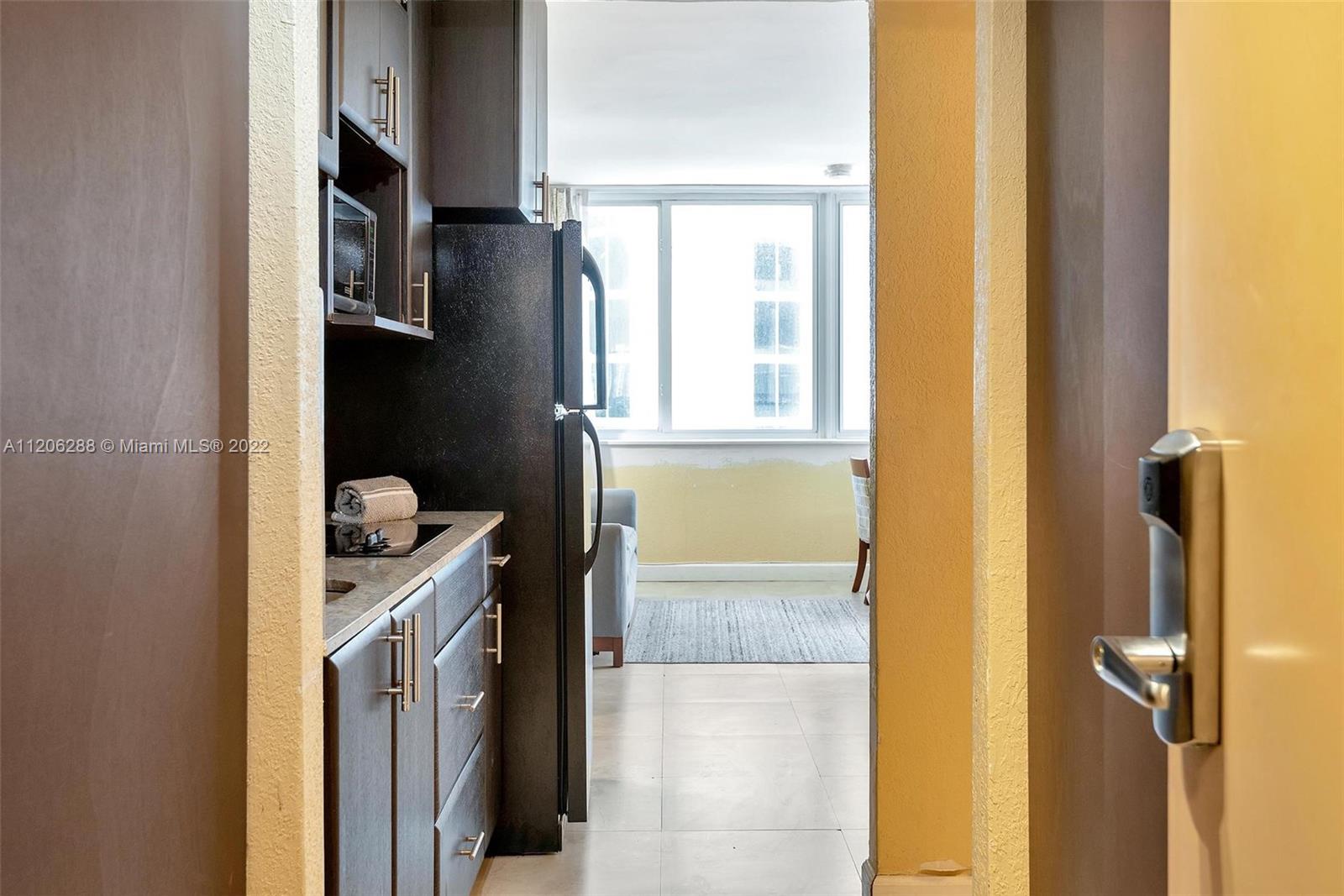 THE AVENTURA BEACH CLUB C - Residential