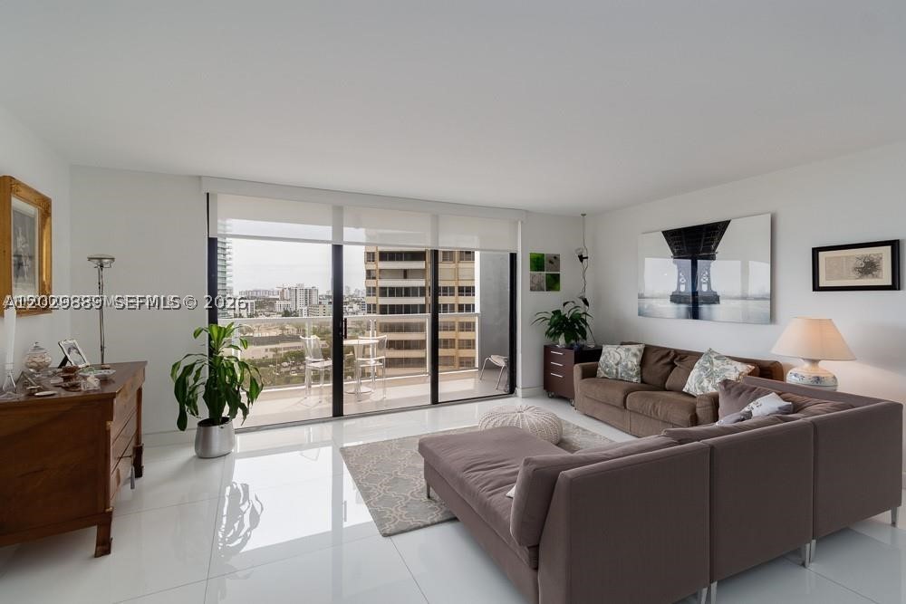 NINE ISLAND AVENUE CONDO - Residential Lease