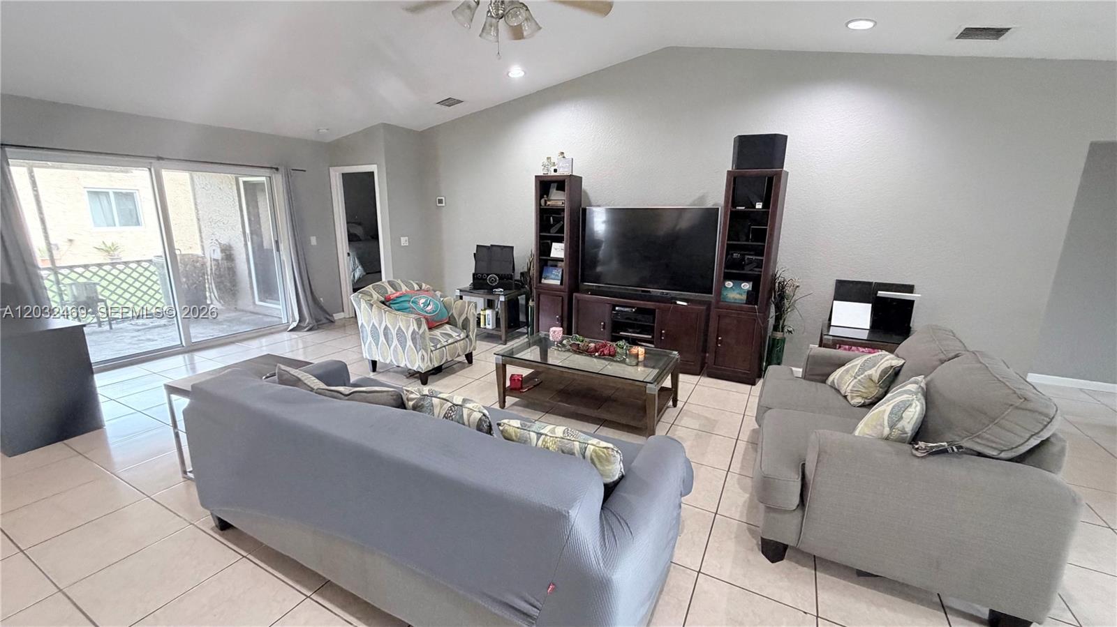 PARKWOOD HOMES - Residential