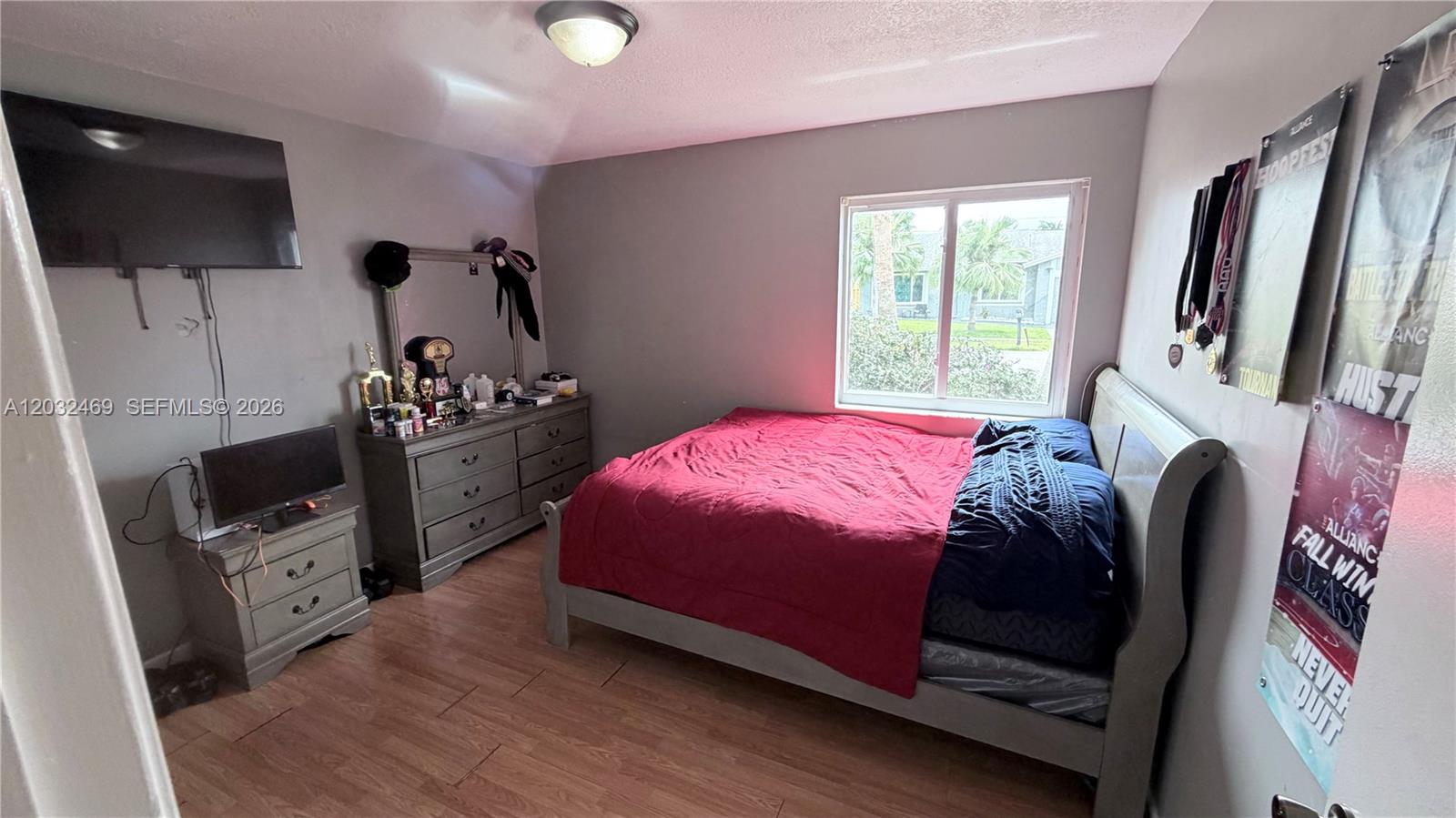 PARKWOOD HOMES - Residential