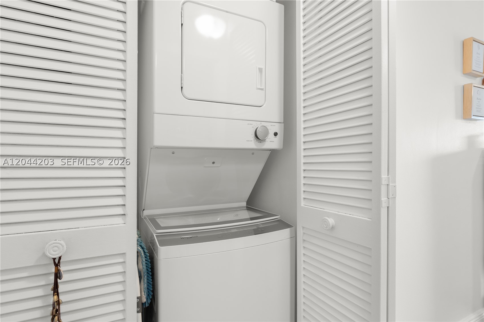 RAMBLEWOOD EAST CONDO - Residential