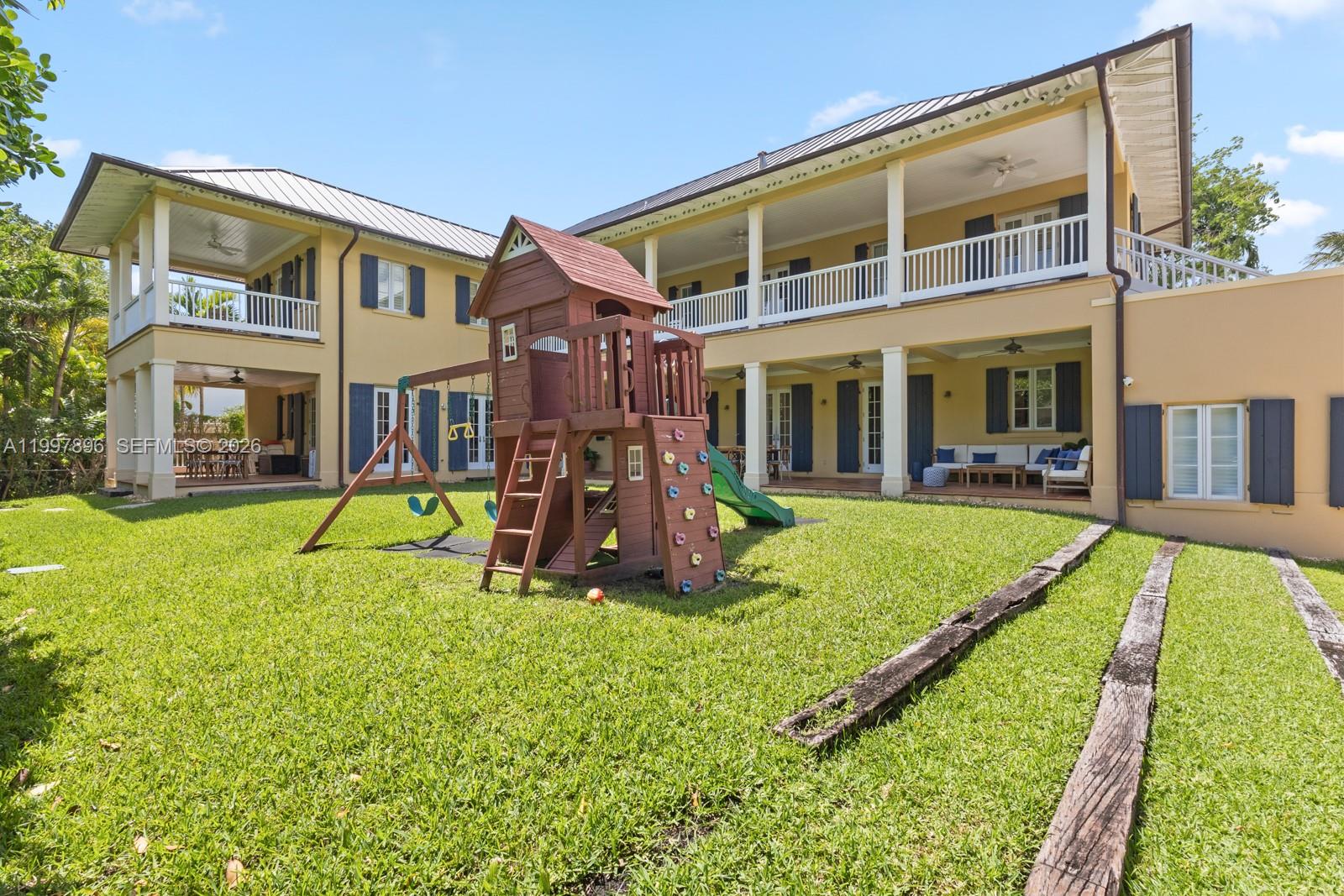 BISCAYNE KEY ESTATES - Residential