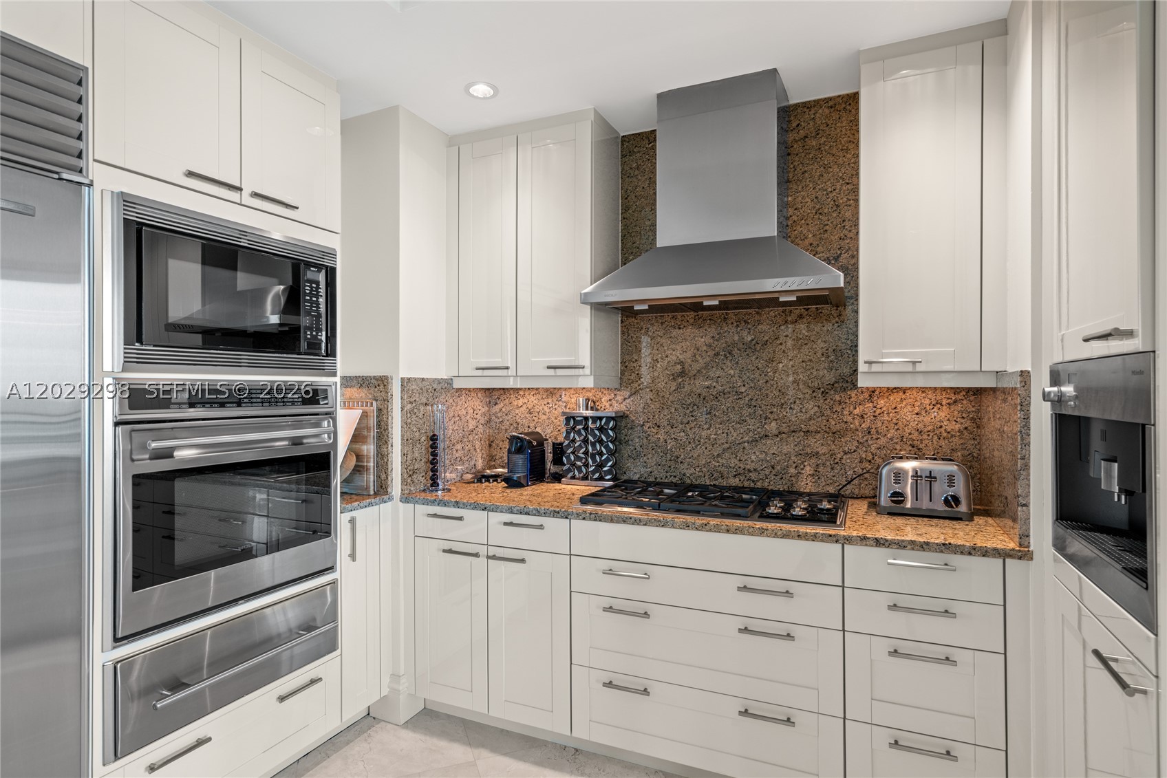 10295 COLLINS AVE RESDNTA - Residential