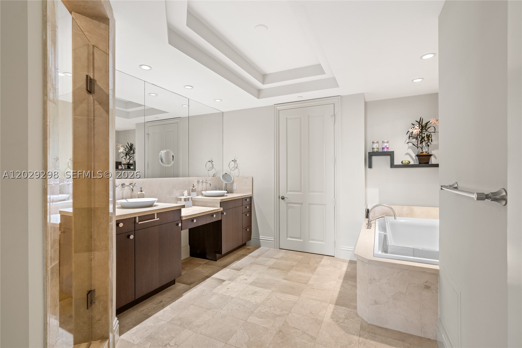10295 COLLINS AVE RESDNTA - Residential