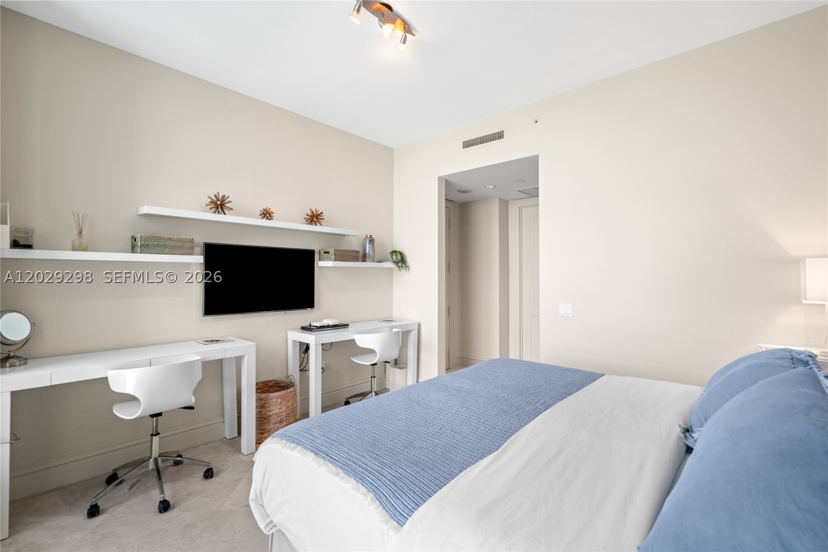 10295 COLLINS AVE RESDNTA - Residential