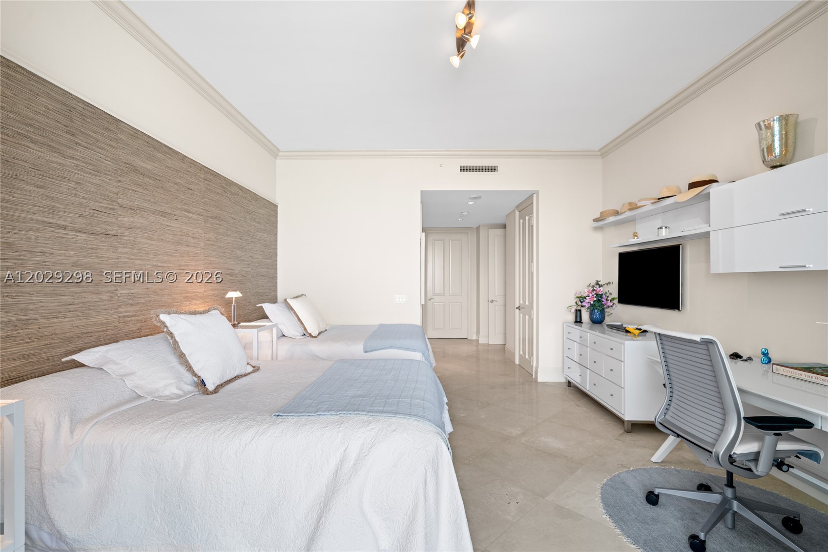 10295 COLLINS AVE RESDNTA - Residential