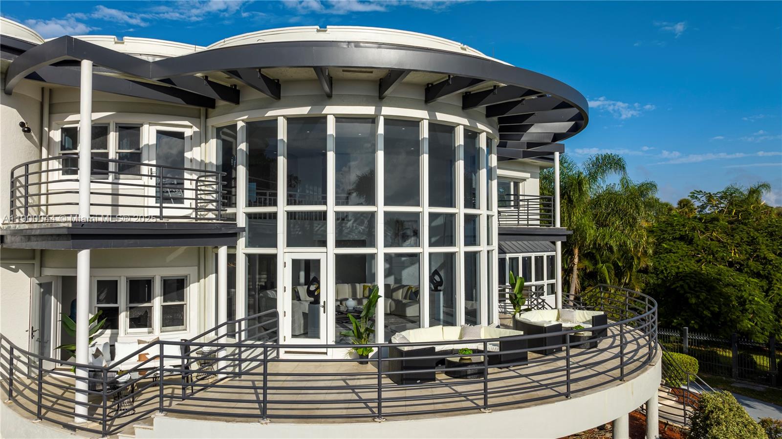 METES AND BOUNDS - Residential