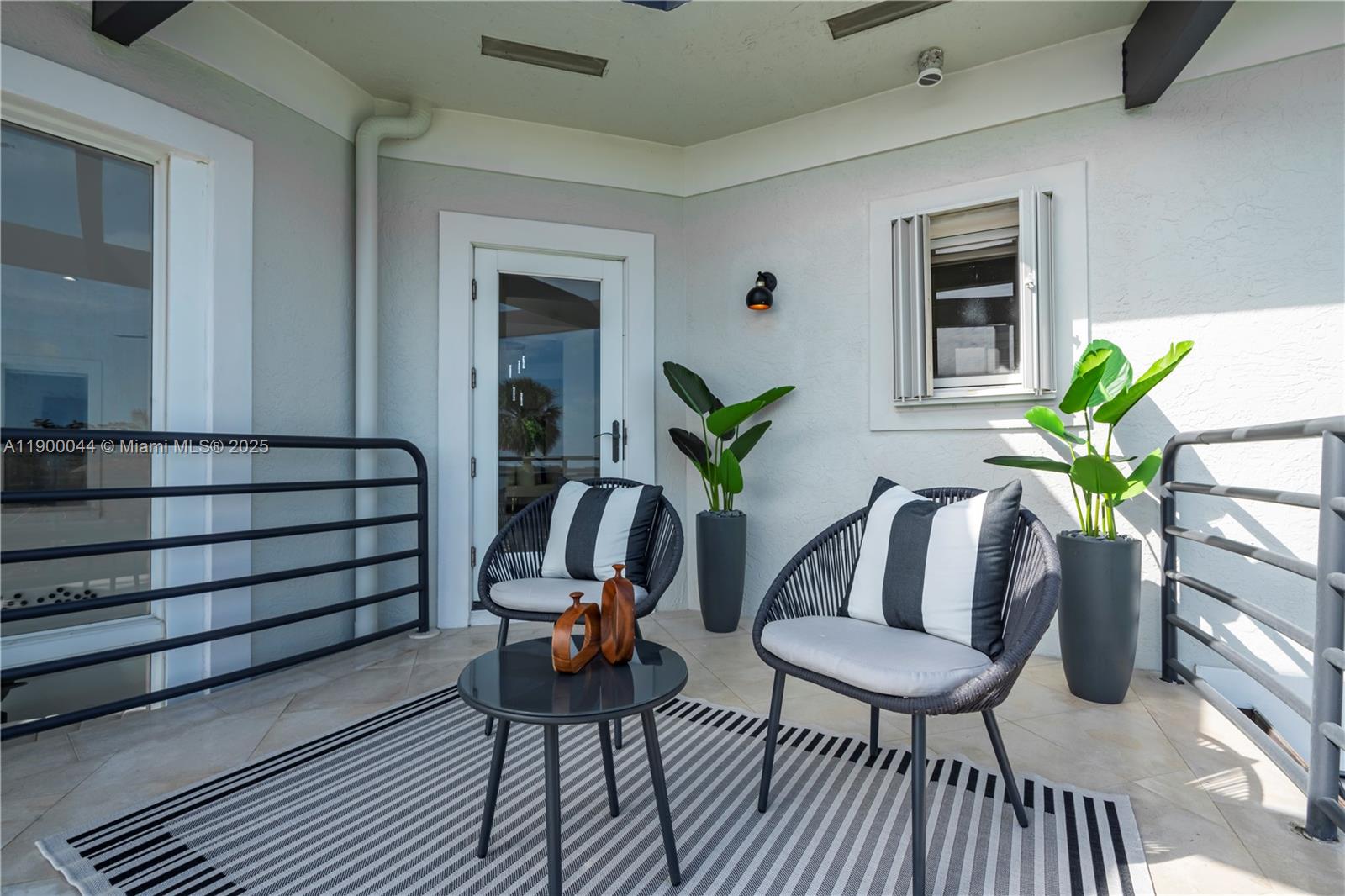 METES AND BOUNDS - Residential