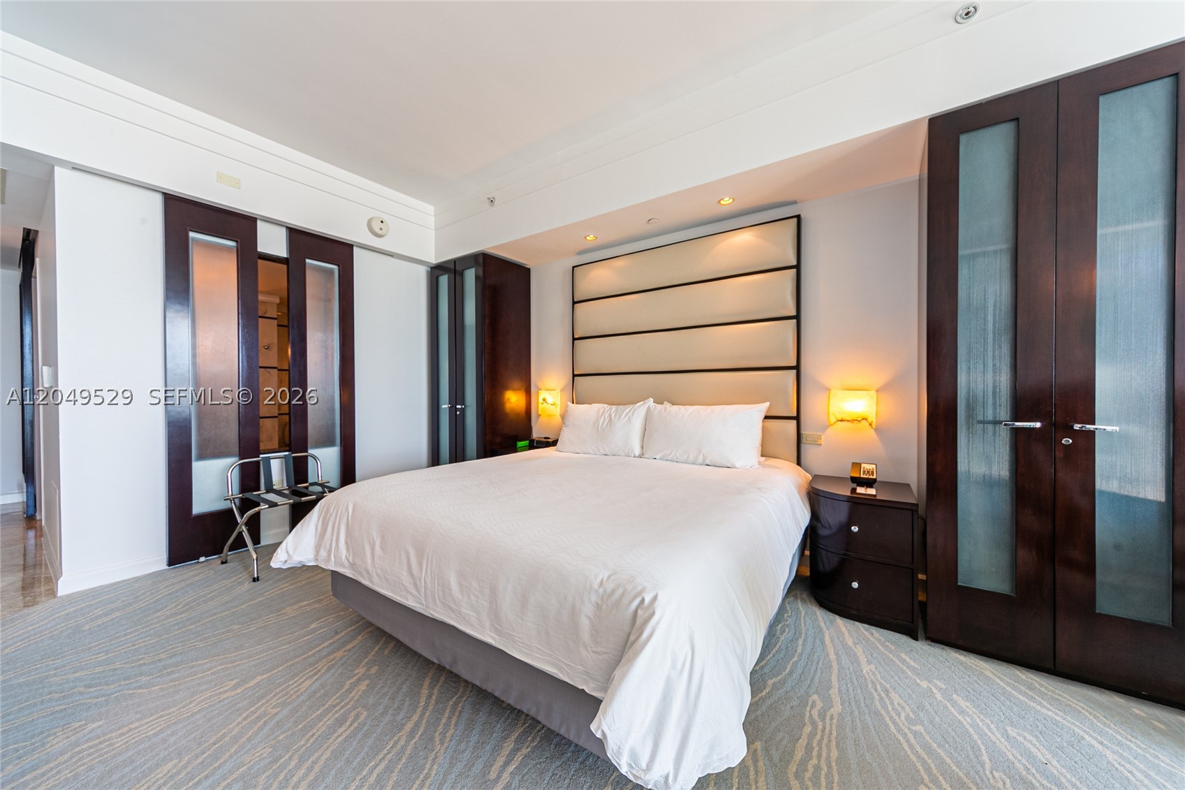 FONTAINEBLEAU III OCEAN C - Residential Lease