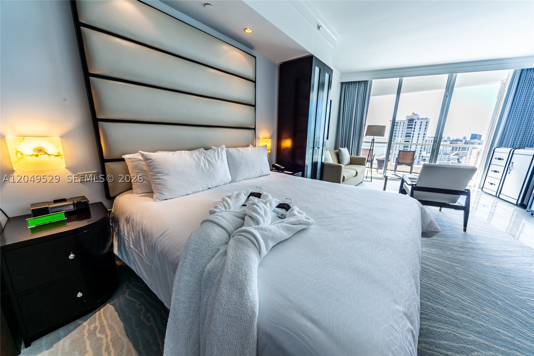 FONTAINEBLEAU III OCEAN C - Residential Lease