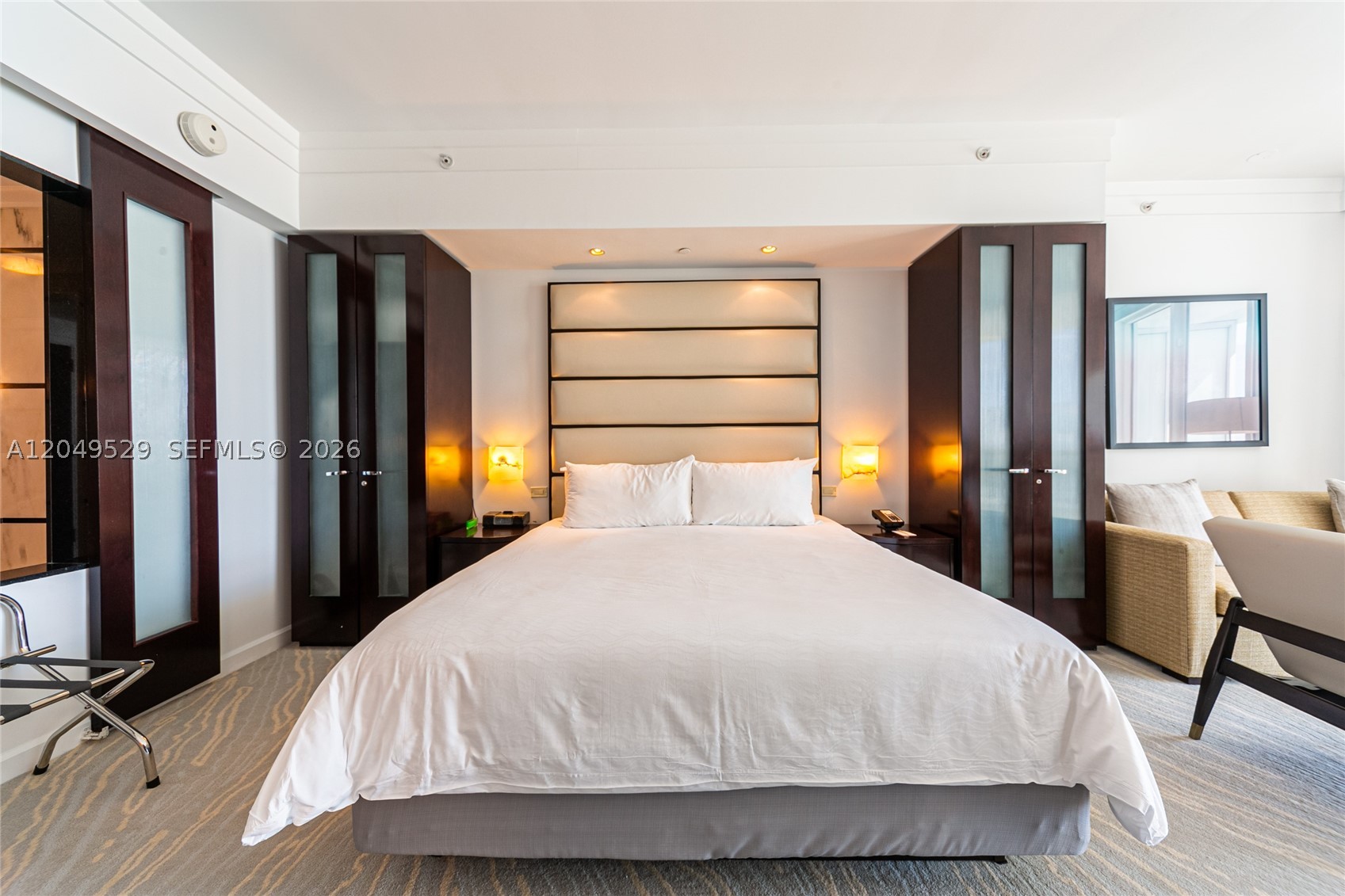 FONTAINEBLEAU III OCEAN C - Residential Lease