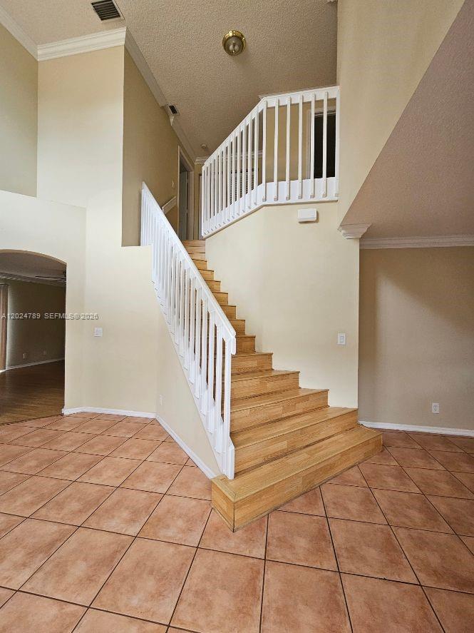 CHARLESTON SHORES - Residential Lease