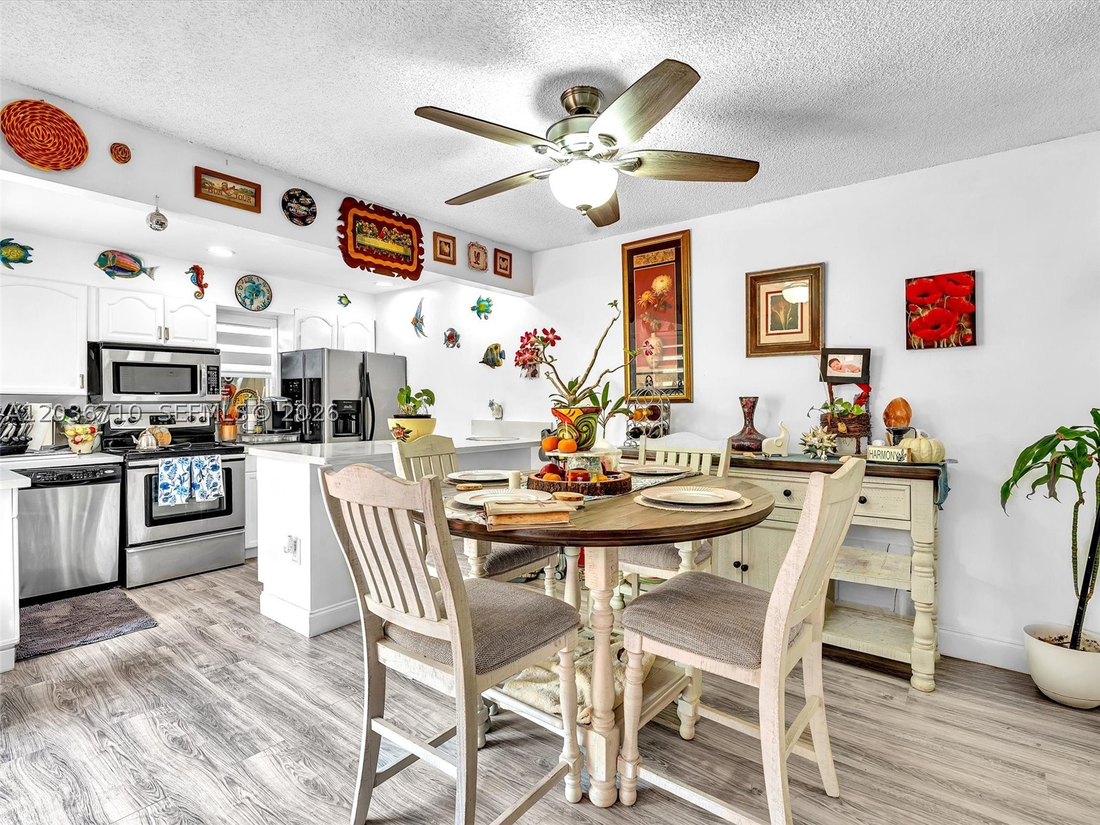 HOLLYWOOD RIDGE FARMS - Residential