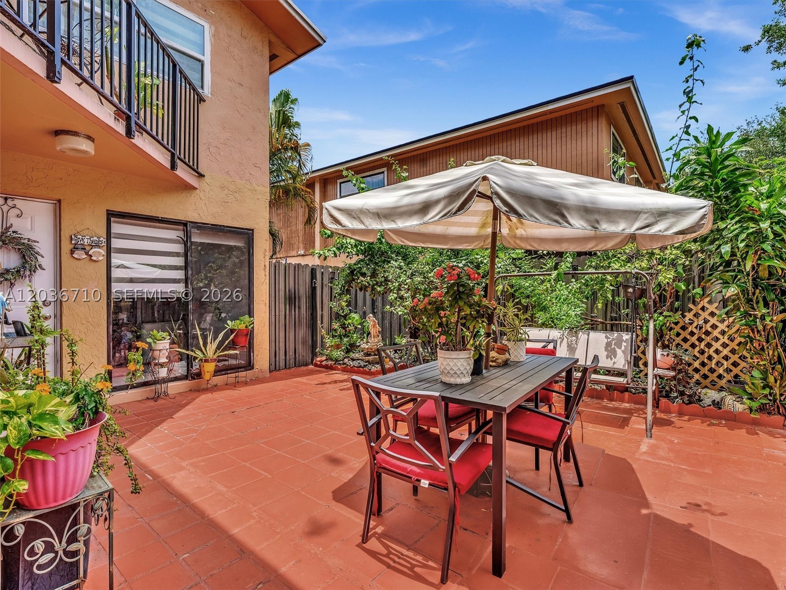 HOLLYWOOD RIDGE FARMS - Residential