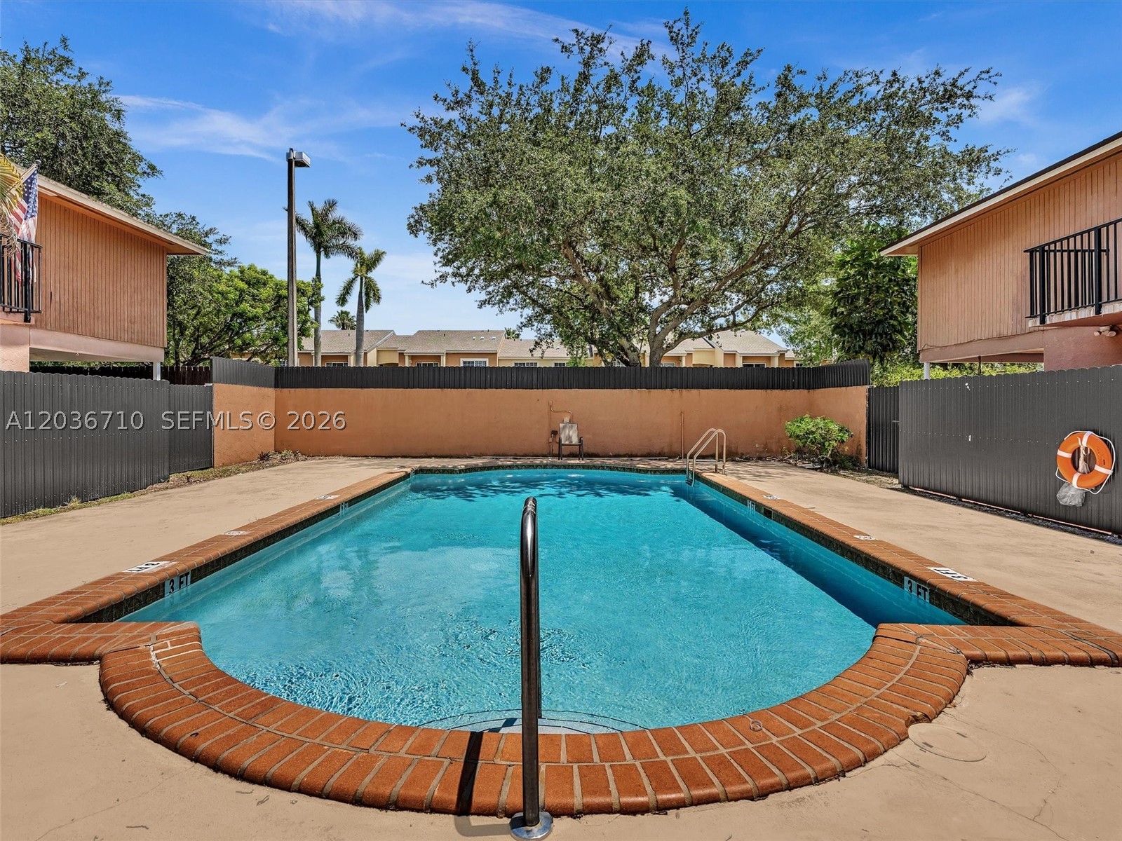HOLLYWOOD RIDGE FARMS - Residential