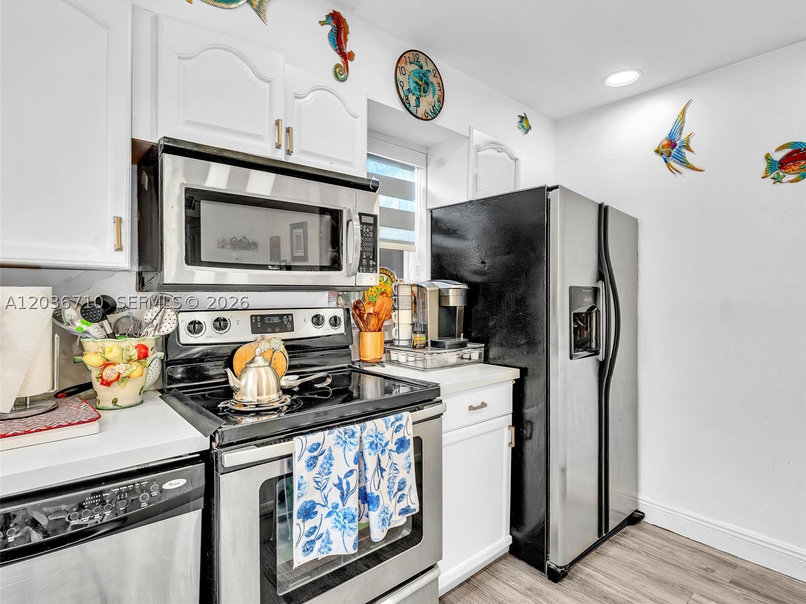 HOLLYWOOD RIDGE FARMS - Residential