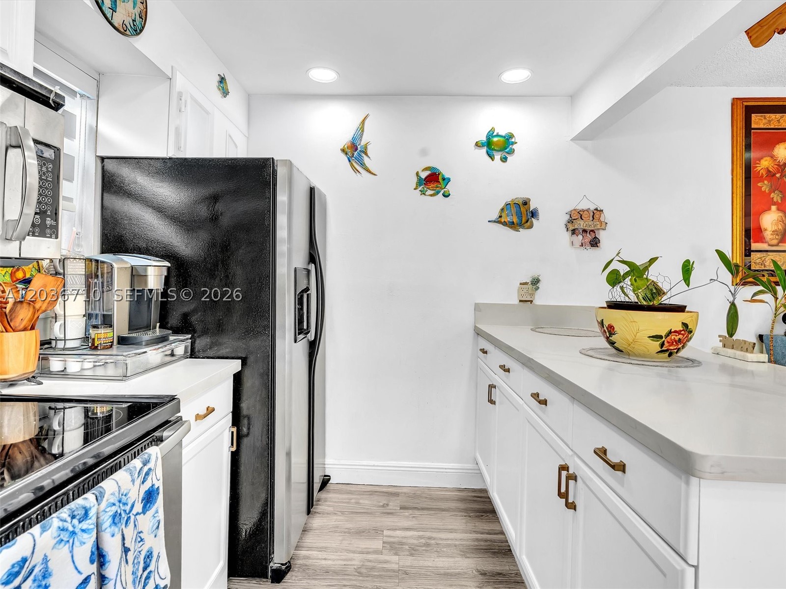 HOLLYWOOD RIDGE FARMS - Residential