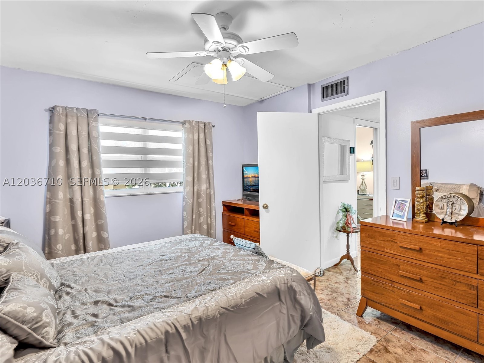 HOLLYWOOD RIDGE FARMS - Residential