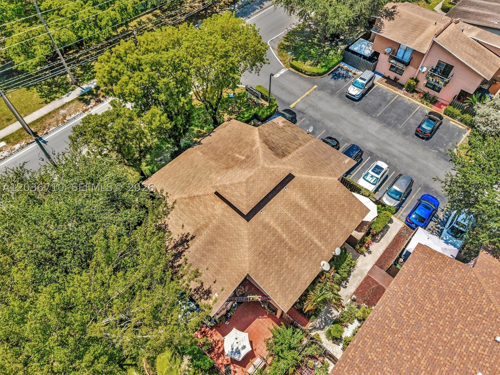 HOLLYWOOD RIDGE FARMS - Residential