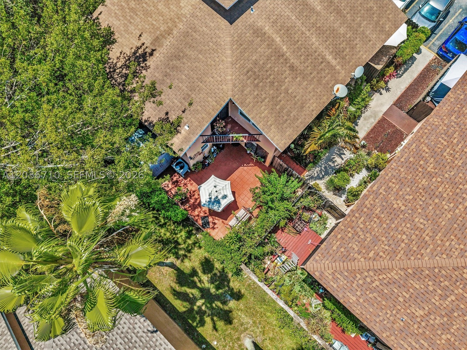 HOLLYWOOD RIDGE FARMS - Residential