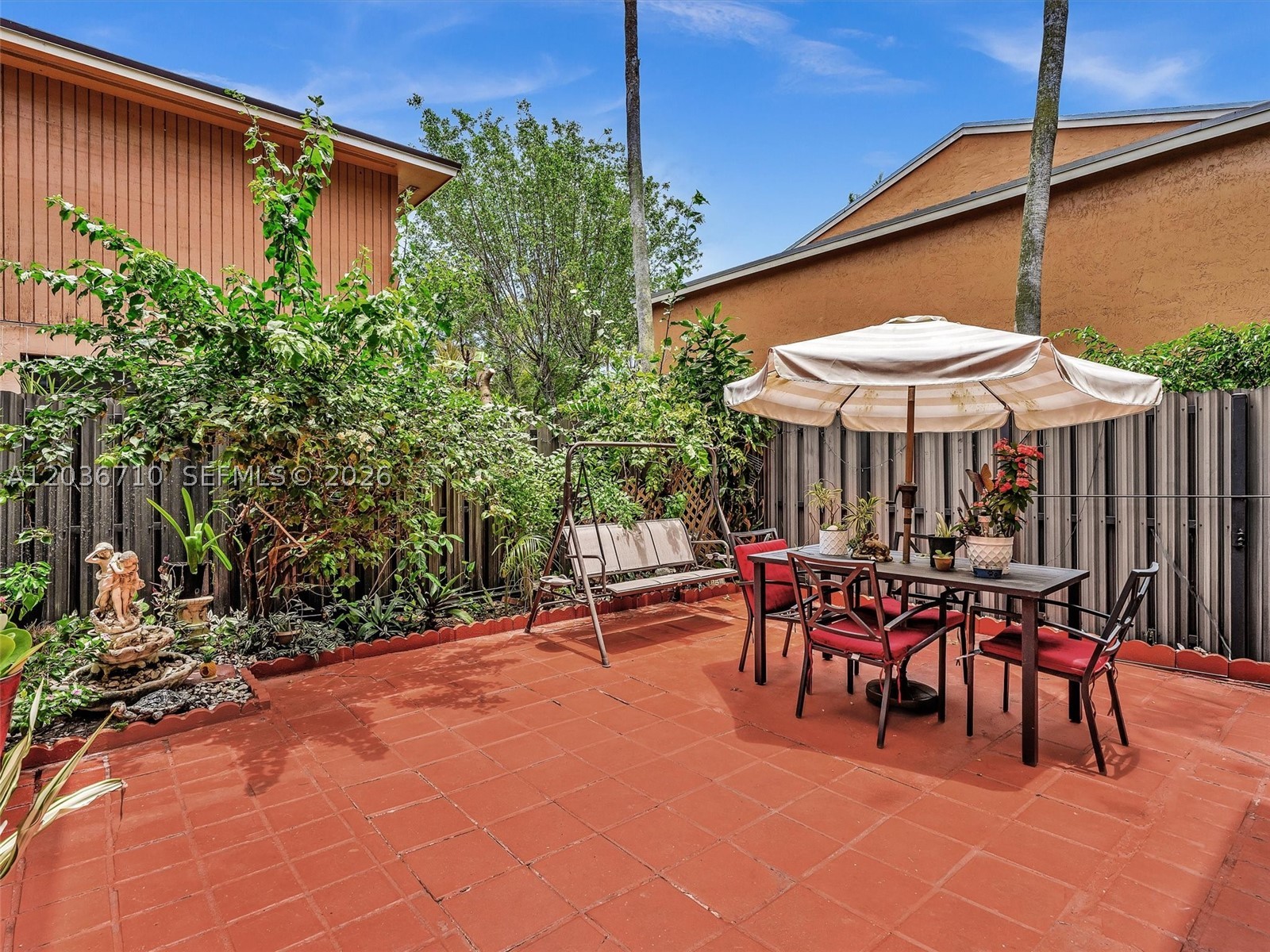 HOLLYWOOD RIDGE FARMS - Residential