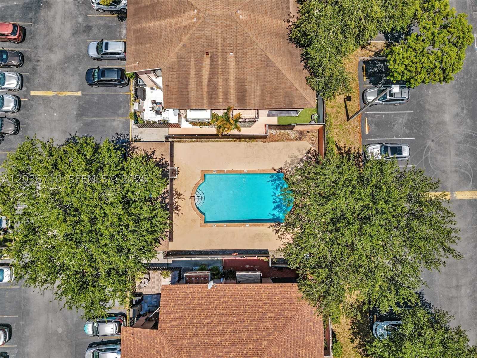 HOLLYWOOD RIDGE FARMS - Residential