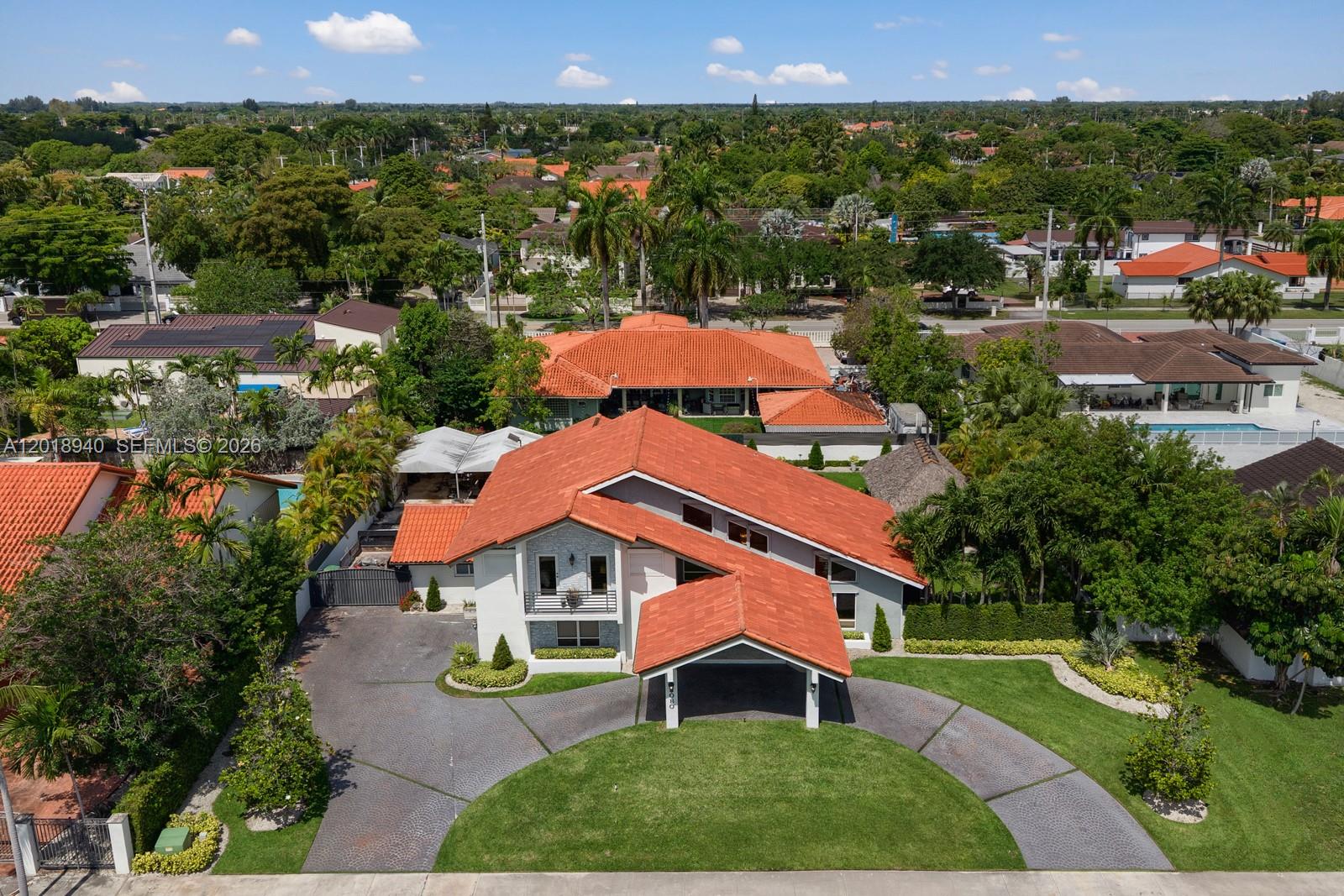 BEAUTIFUL PLACE - Residential