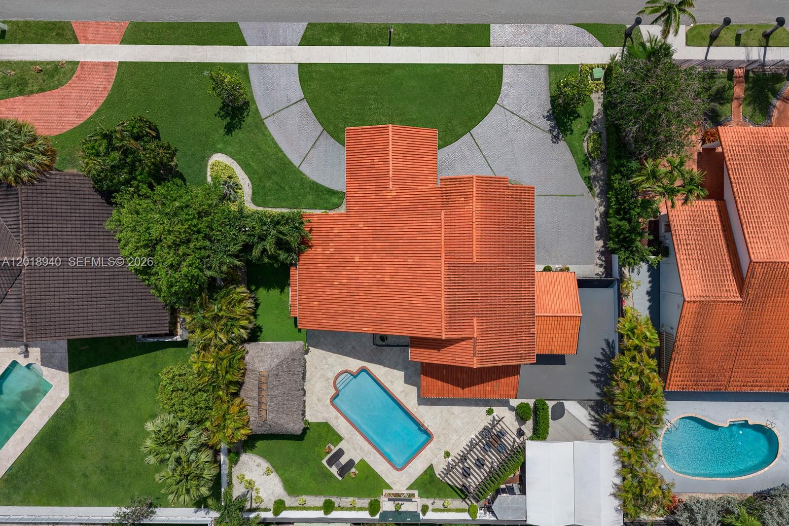 BEAUTIFUL PLACE - Residential