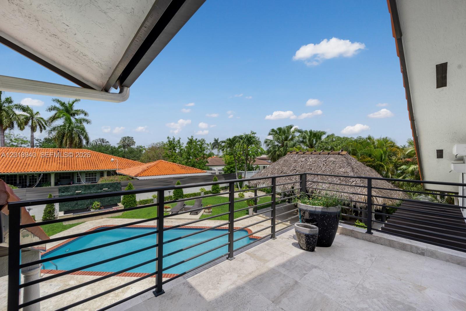 BEAUTIFUL PLACE - Residential