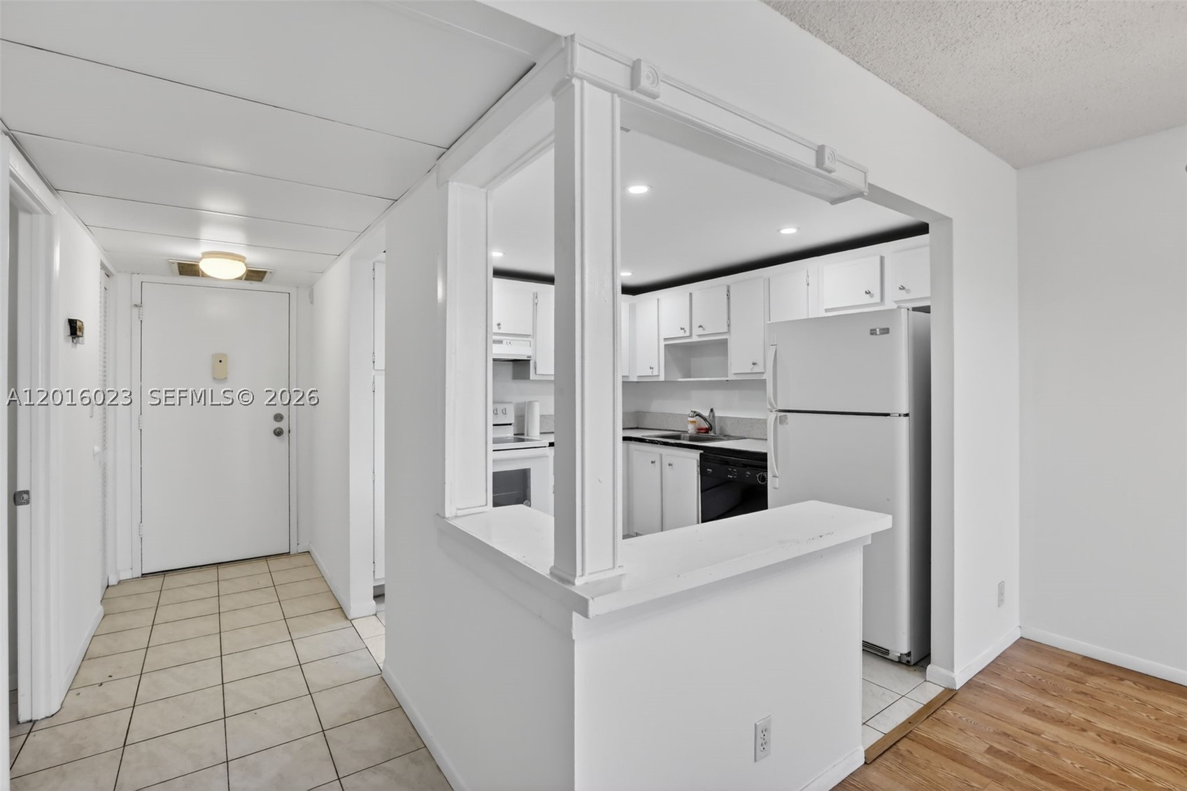 WATERGATE CONDOMINIUM NO - Residential