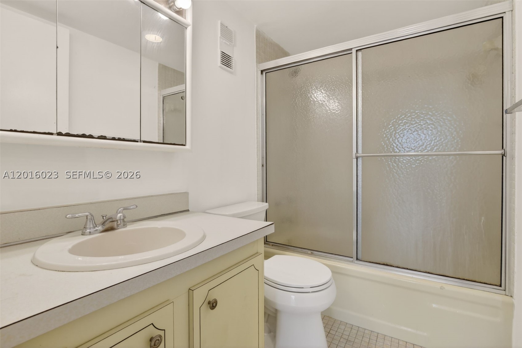 WATERGATE CONDOMINIUM NO - Residential