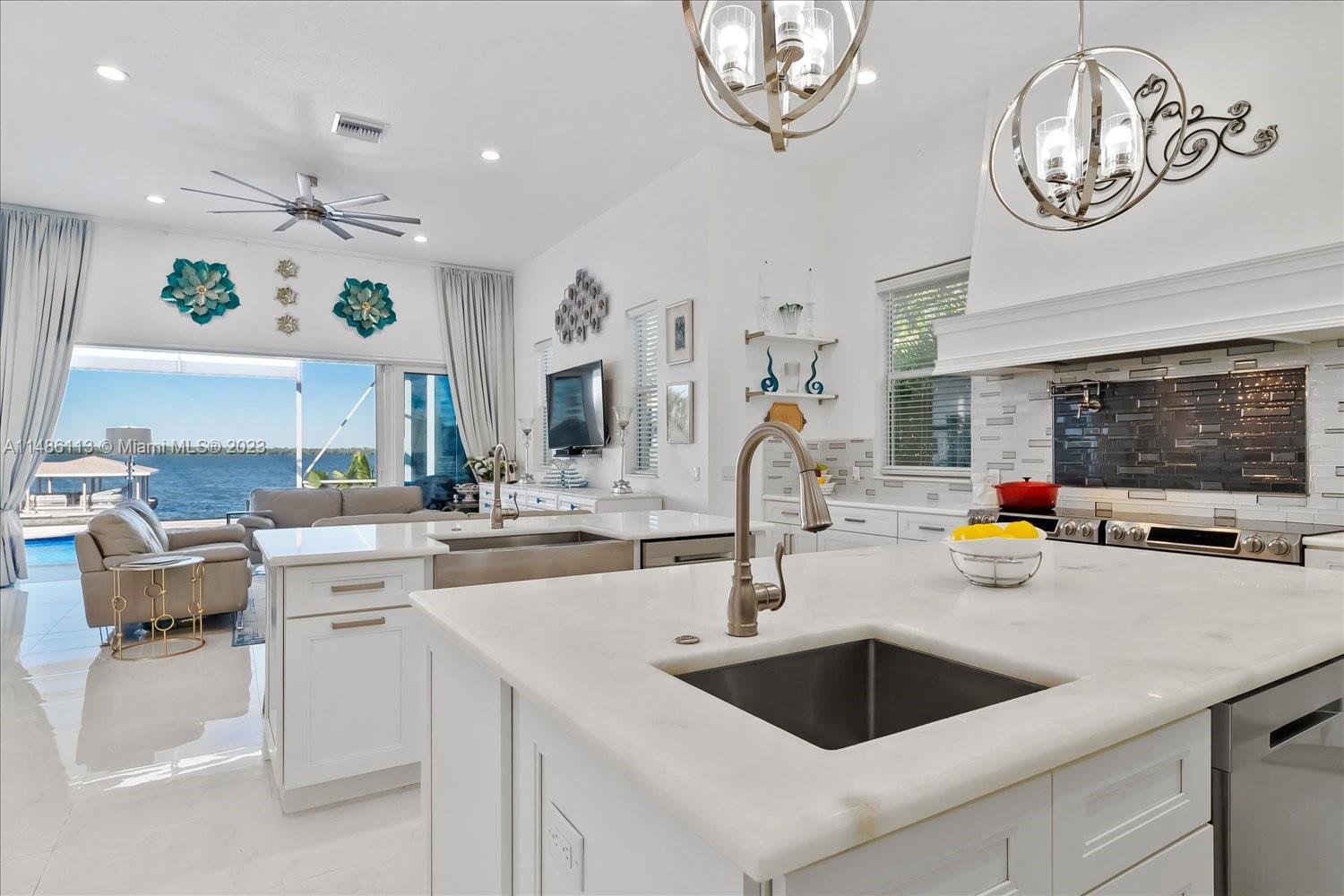 LAKE JUNE POINTE - Residential