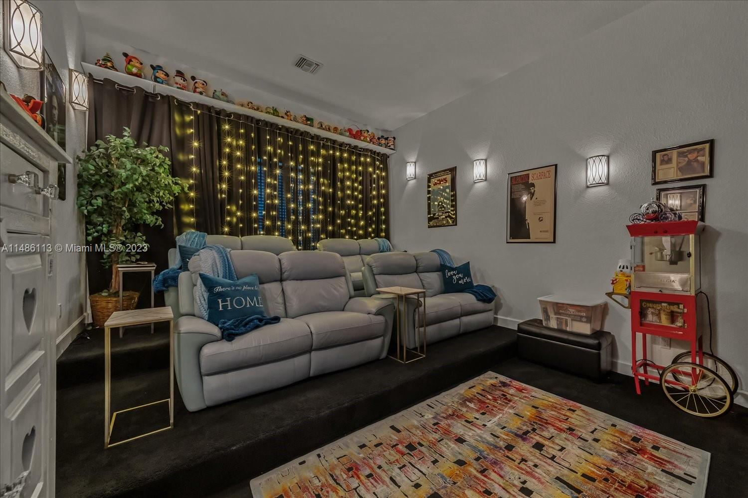 LAKE JUNE POINTE - Residential