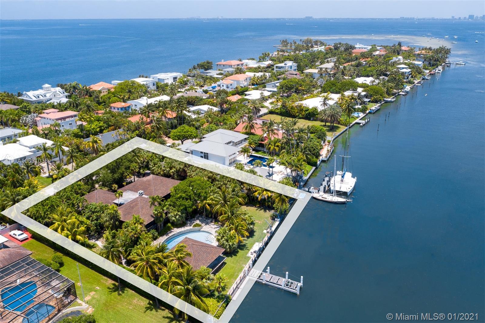 MASHTA ISLAND A REPLAT OF - Residential